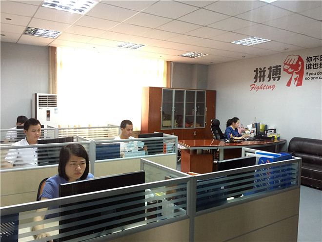 非帆兒童滑梯業(yè)務(wù)團(tuán)隊(圖1) 非帆兒童滑梯業(yè)務(wù)團(tuán)隊